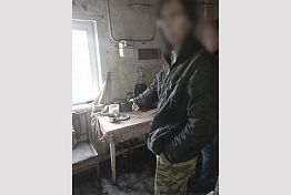 В Никольске пятна крови на полу привели полицейских к трупу В Никольске пятна крови на полу привели полицейских к трупу