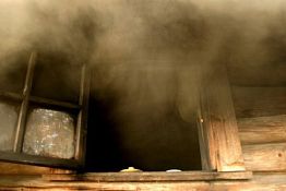 При пожаре в Башмаковском районе погибла пятилетняя девочка