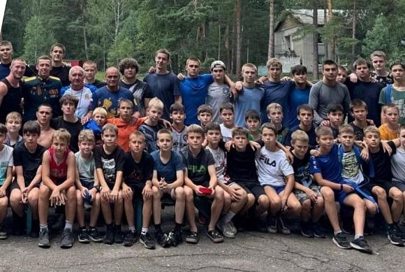Ветеран СВО встретился с юными пензенскими самбистами