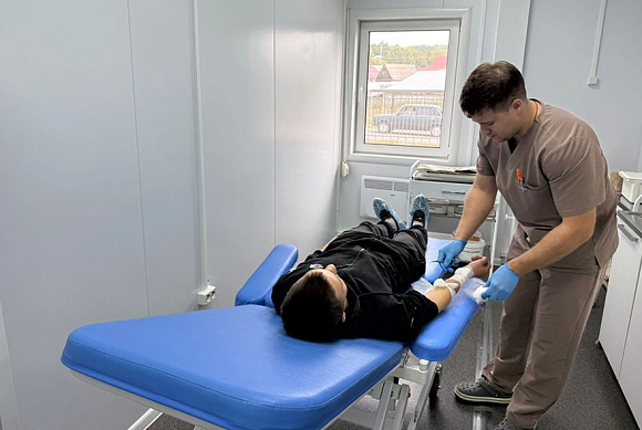 В Чаадаевскую участковую больницу устроился молодой врач-хирург