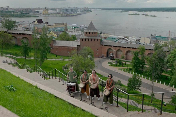 Ко Дню народного единства вышел второй клип окружного проекта «Музыка вместе»