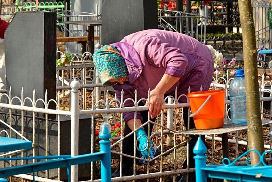 На Восточном кладбище заасфальтируют 500 кв. метров территории