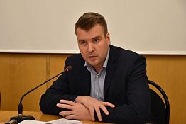 Ильин съязвил по поводу вложений «Т плюс» в ремонт сетей Ильин съязвил по поводу вложений «Т плюс» в ремонт сетей