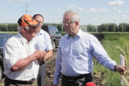 И. Белозерцев: «Будем наращивать показатели урожайности в АПК»