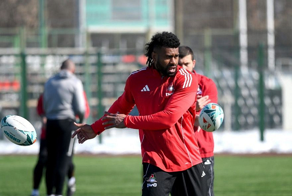 Фиджийский регбист Лисала Насеге присоединился к «Локомотиву‑Пенза»