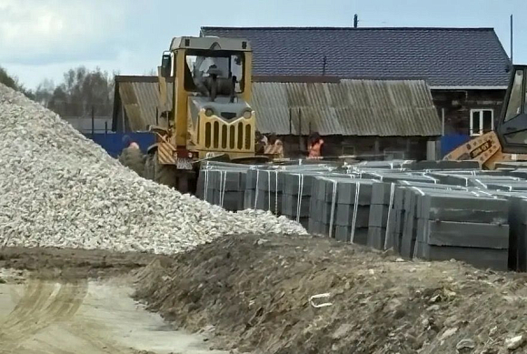 В Малом Труеве благоустраивают парк Победы