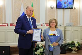 Журналисты «Пензенской правды» получили награды от Законодательного Собрания Журналисты «Пензенской правды» получили награды от Законодательного Собрания
