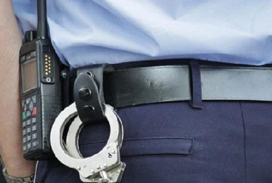 В Пензе полицейские задержали мужчину, вымогавшего деньги у знакомой