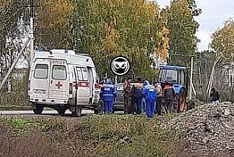 Под Пензой такси сыграло с трактором в «догонялки»