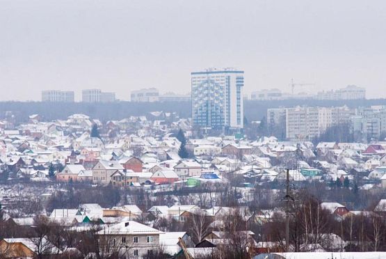 В Пензе на улице Рахманинова загорелась иномарка 