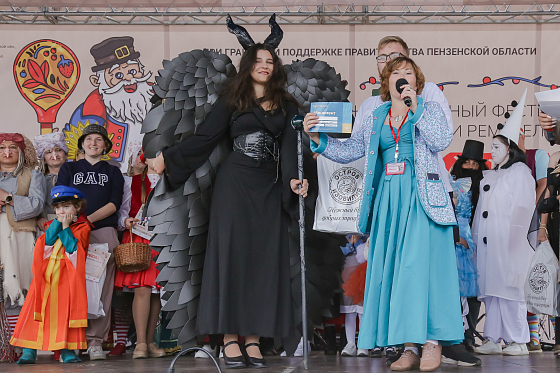 В Пензе на фестивале «Толстопятый» гран-при взяла Малефисента В Пензе на фестивале «Толстопятый» гран-при взяла Малефисента