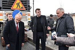 Вице-мэр Пензы пообещал отремонтировать самые плохие дороги до 1 мая Вице-мэр Пензы пообещал отремонтировать самые плохие дороги до 1 мая