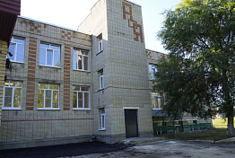 В селе Явлейка завершают капремонт школы
