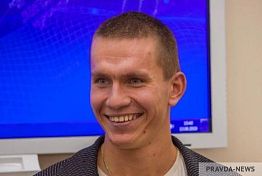 Александр Большунов пришел вторым в масс-старте гонки «Тур де Ски» Александр Большунов пришел вторым в масс-старте гонки «Тур де Ски»