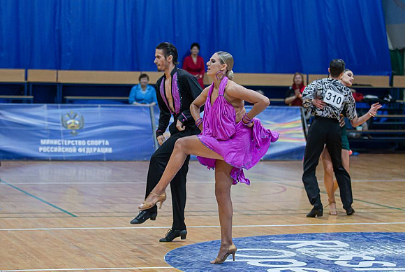 В Пензе победителем турнира по танцевальному спорту стал армрестлер