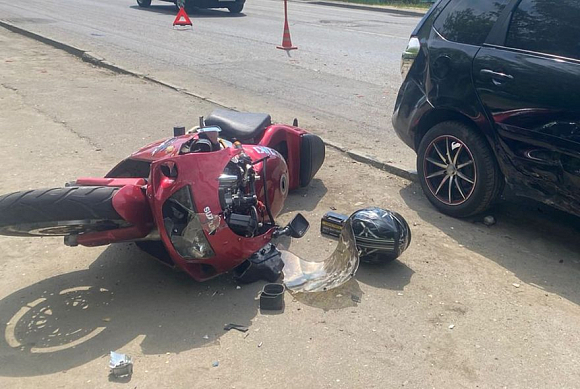 В Пензе 25-летний мотоциклист скончался в «скорой» после ДТП