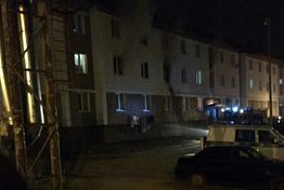 При пожаре на ул. Долгорукова погиб мужчина, семерых человек спасли