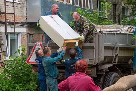 Прокуратура требует срочно расселить дом на Ударной, 35