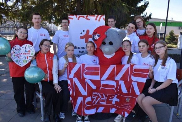 Олег Мельниченко отметил вклад пензенских добровольцев в развитие региона