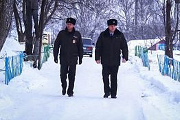 Под Мокшаном грабитель влез в дом за зарядником для телефона
