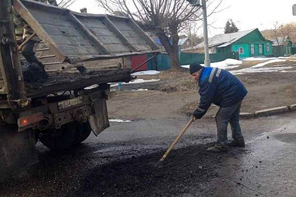 В Пензе ремонтируют дороги на ул. Тернопольской и Ладожской