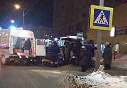 В Пензе на ГПЗ-24 сбили женщину на «зебре» — соцсети В Пензе на ГПЗ-24 сбили женщину на «зебре» — соцсети