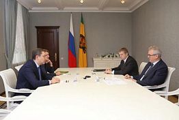Белозерцев встретился с председателем Поволжского банка ПАО Сбербанк
