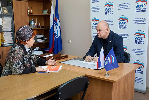 Вадим Супиков рассмотрел 14 обращений на приеме граждан