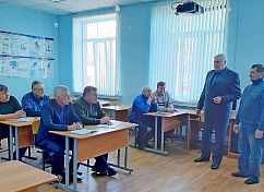 В нижнеломовском колледже пожилых людей обучают профессиям повара и сварщика В нижнеломовском колледже пожилых людей обучают профессиям повара и сварщика