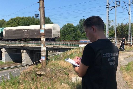 В Пензе мужчину насмерть сбил поезд