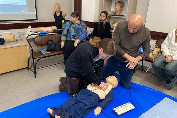 В Пензе 22 воспитателя прошли курс оказания первой медпомощи