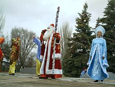 В новогоднюю ночь в гуляниях приняли участие 50 тыс. жителей Пензенской области В новогоднюю ночь в гуляниях приняли участие 50 тыс. жителей Пензенской области
