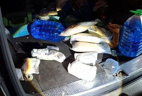 В Лунинском районе полиция задержала наркокурьера с 6 кг запрещенных веществ