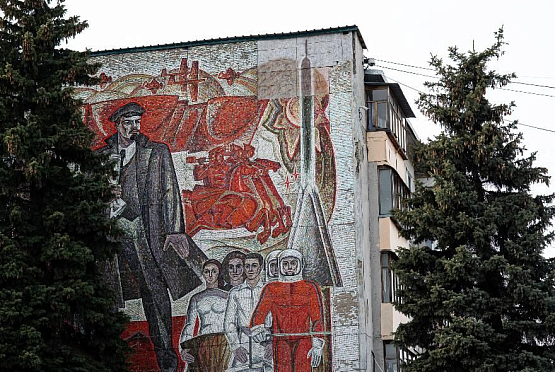 В Пензе восстановят мозаичное панно на Карпинского