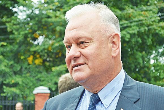 Владимир Едалов поддержал кандидатуру действующего губернатора