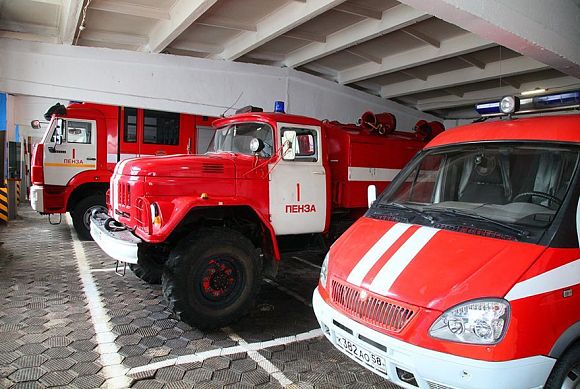 В Пензе при пожаре на улице Ленина пострадал мужчина
