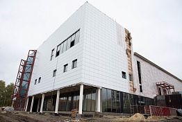 В Пензе готовятся к заливке основания ледового поля крытого катка В Пензе готовятся к заливке основания ледового поля крытого катка