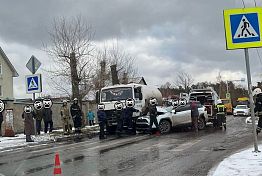 В Ахунах «Тойота» разбилась о МАЗ