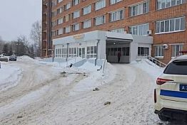 Пензенские автоинспекторы спасли 38-летнего водителя