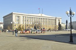 В Пензе на пл. Ленина выставят военную технику и накормят кашей