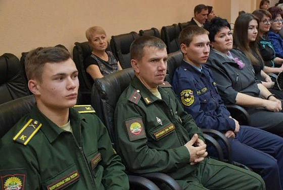В Пензе талантливой молодежи вручили единовременную стипендию