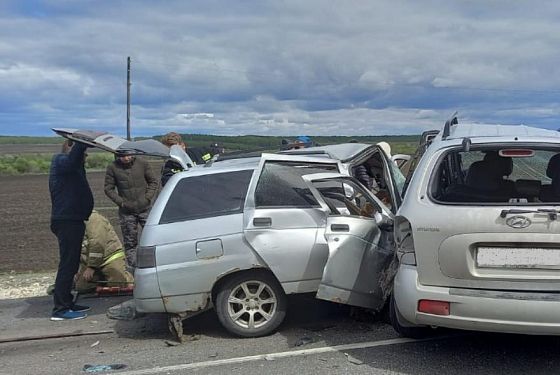 В страшной аварии в Башмаковском районе погибли четверо