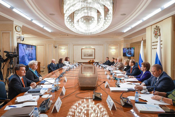Олег Мельниченко выступил с докладом на заседании Совета при Президенте РФ