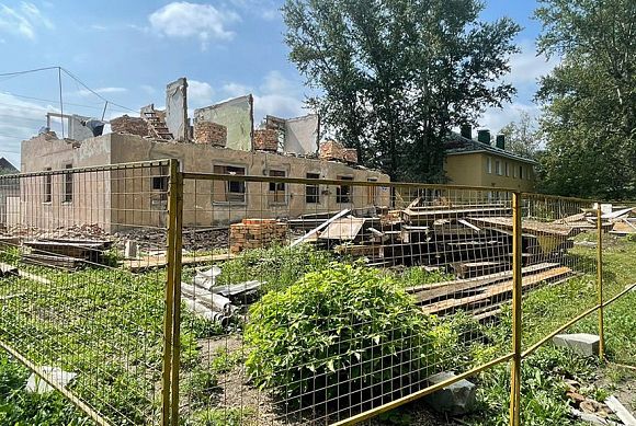 В Пензе на нескольких улицах сносят аварийные дома