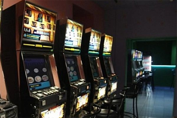 В Арбекове закрыли незаконный зал игровых автоматов