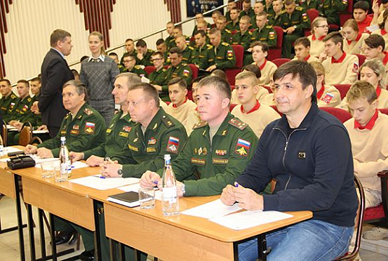 В Пензе Географический диктант написал генерал-лейтенант Николай Паршин