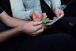 В Пензе полицейские задержали дроповода и вычислили дроппера