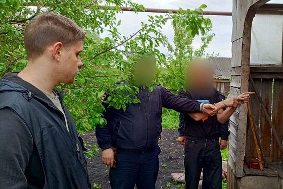 В Колышлейском районе сельчанин зарезал приятеля и лег спать