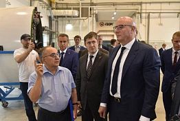 Чернышенко: стартовало создание индустриальных центров компетенций по замещению зарубежных отраслевых цифровых продуктов̆ Чернышенко: стартовало создание индустриальных центров компетенций по замещению зарубежных отраслевых цифровых продуктов̆