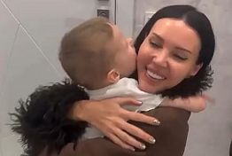 Оксана Самойлова навестила 5-летнего пензенца